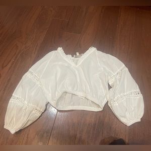 CLEOBELLA CROP TOP White Puff Sleeve Shirt Size Small